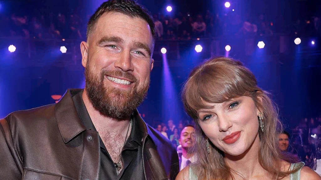 Celebrity couple smiling at a public event, highlighting healthy smiles and public confidence